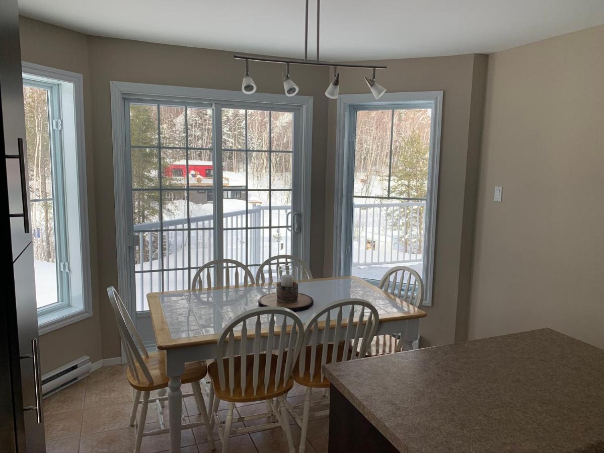 Condo Mont-Edouard LʼAnse-Saint-Jean Extérieur photo